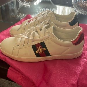 Gucci shoes